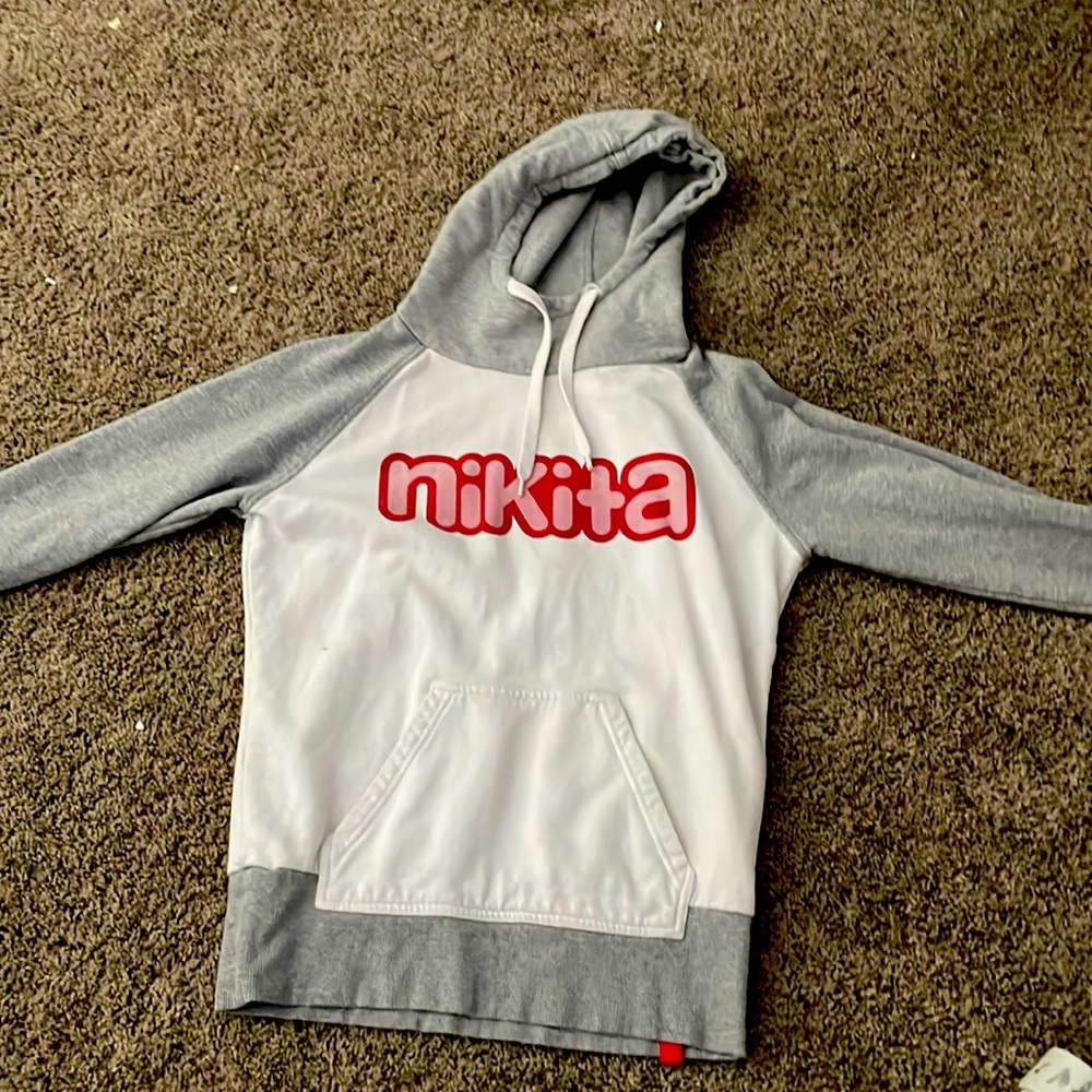 This is a sweatshirt from NIKITA.